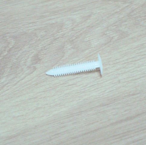 DÜBEL Ø17X45 MM
