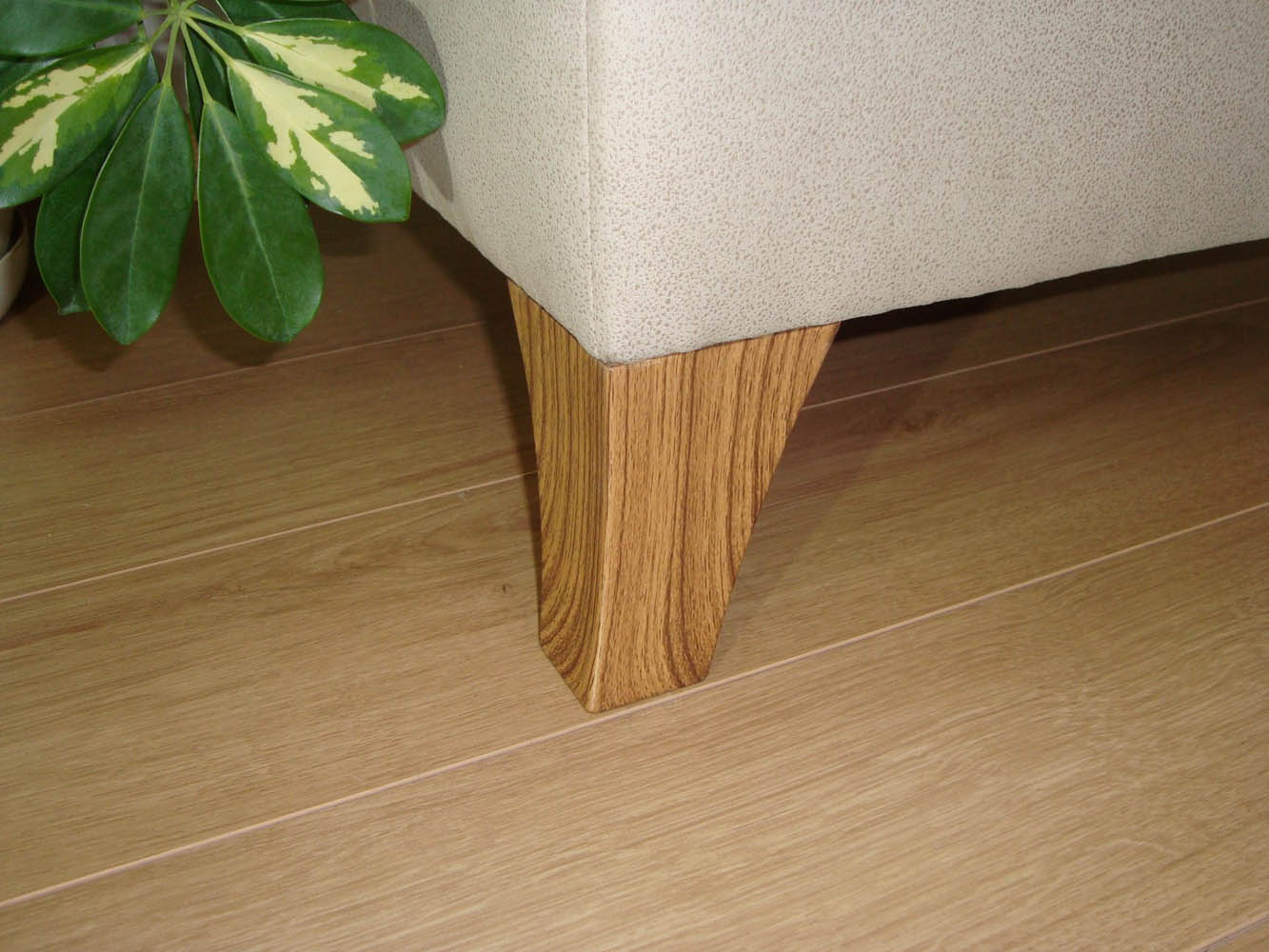 MEŞE 75X75X105 MM