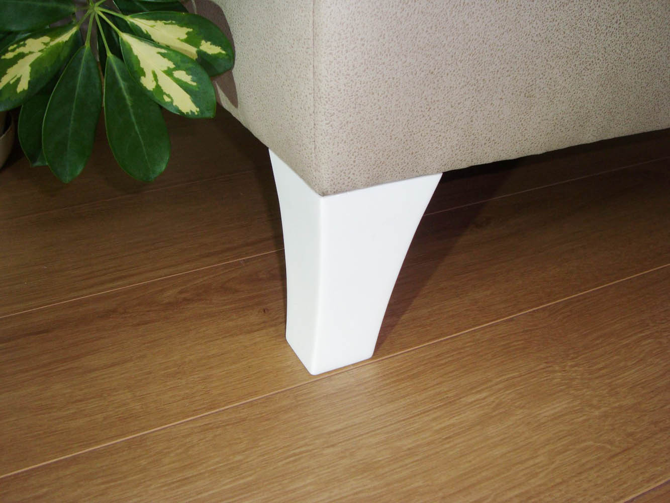 MEŞE 75X75X105 MM