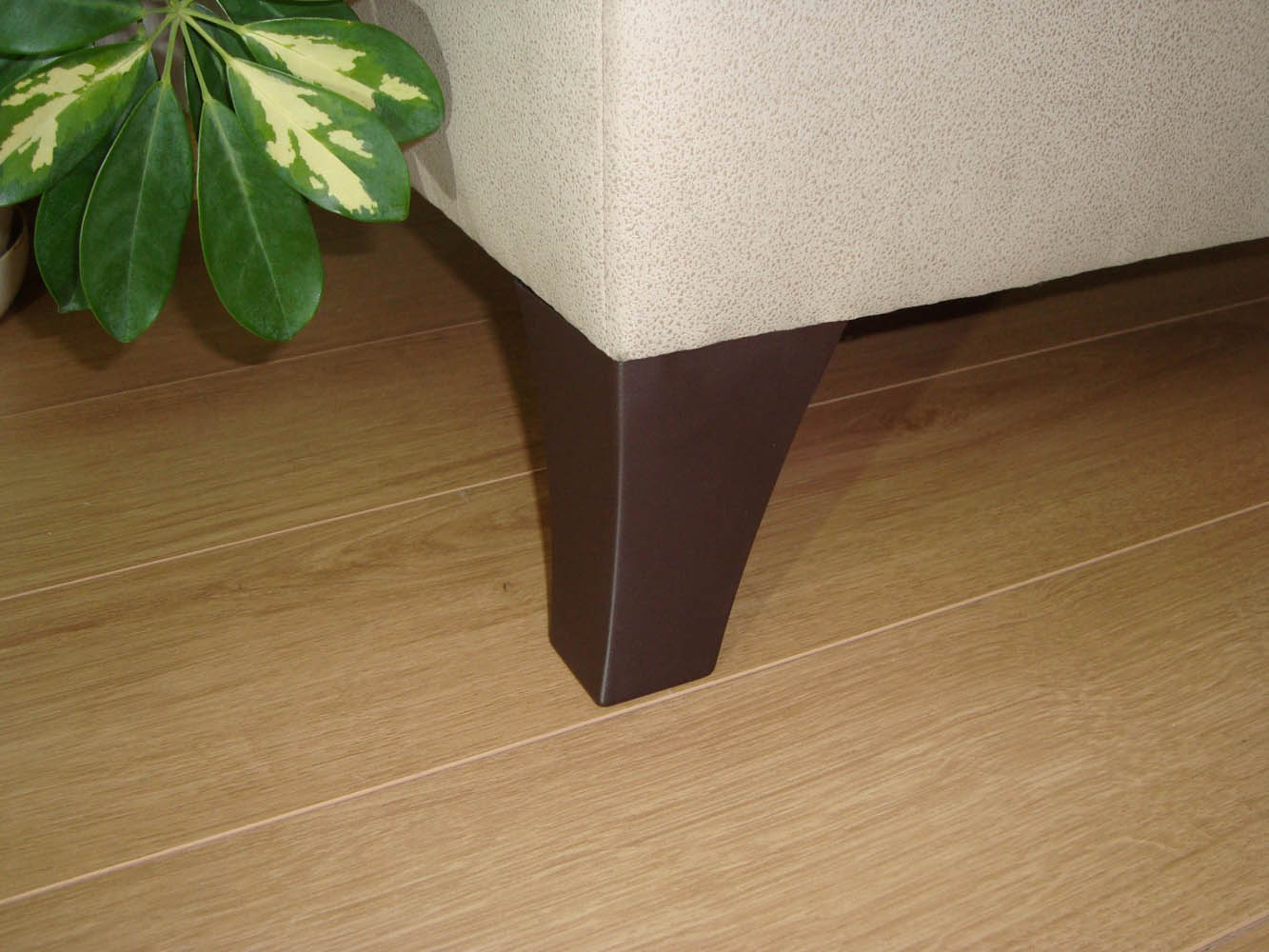 MEŞE 75X75X105 MM