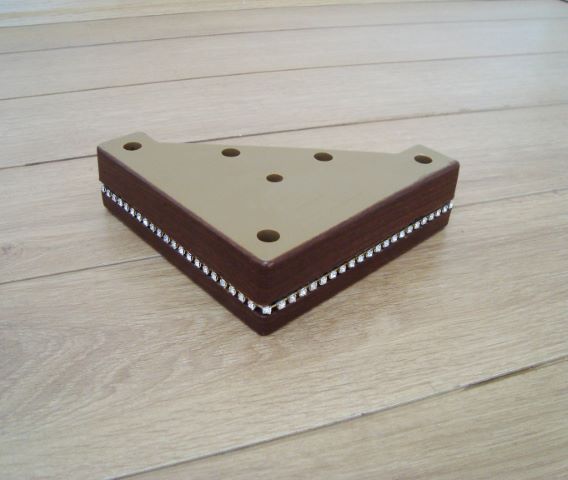 PELESENK 165X165X45 MM TAŞLI